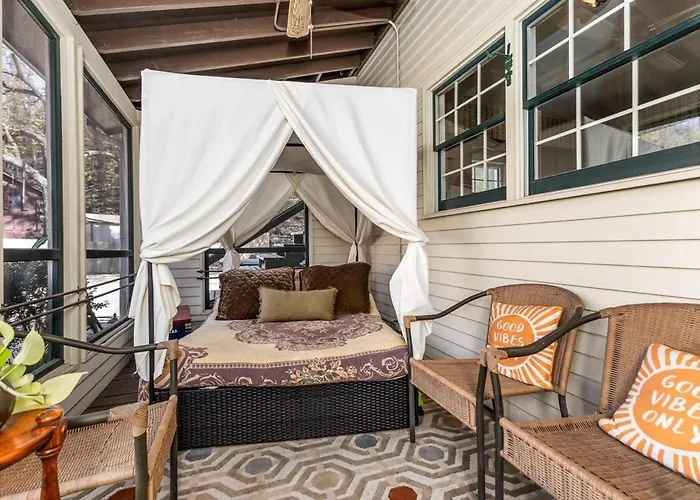 Briarstone Unit 2 Apartment Galena